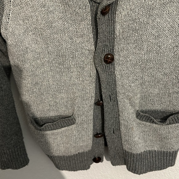 Kid’s Sweater - Picture 3 of 3